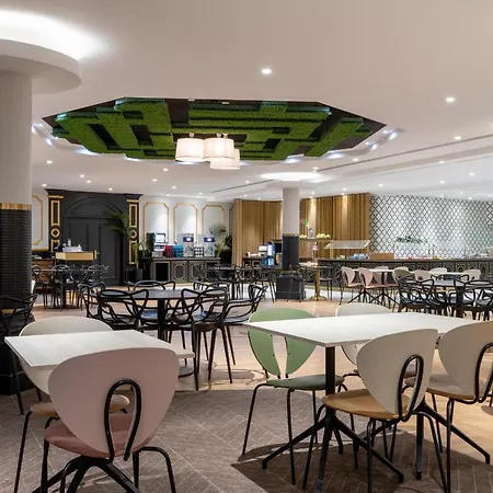 酒店 Dream Castle Marne La Vallee