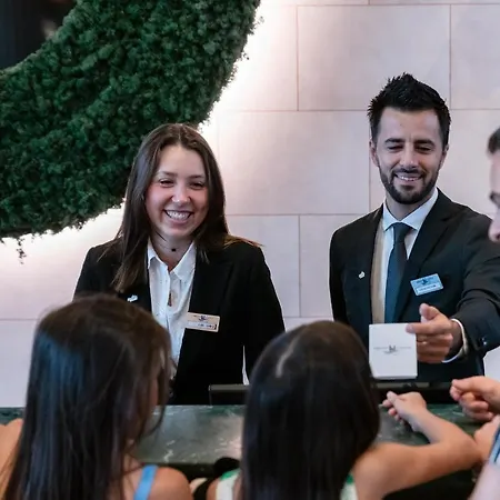 Dream Castle Marne La Vallee 马尼库尔勒翁格尔