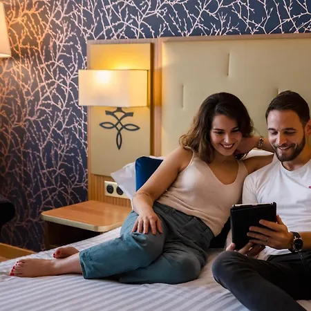 酒店 Dream Castle Marne La Vallee 4*