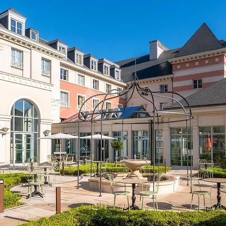 Dream Castle Marne La Vallee 酒店 马尼库尔勒翁格尔