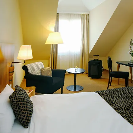 Dream Castle Marne La Vallee Hotel 4*