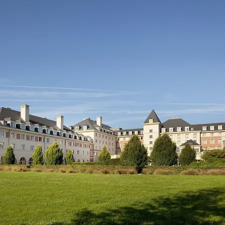 Dream Castle Marne La Vallee 酒店 4*