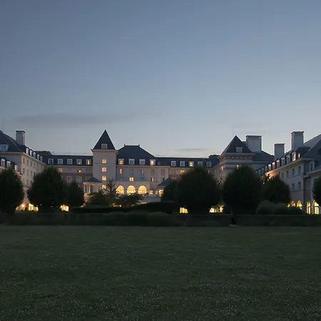 מלון Dream Castle Marne La Vallee