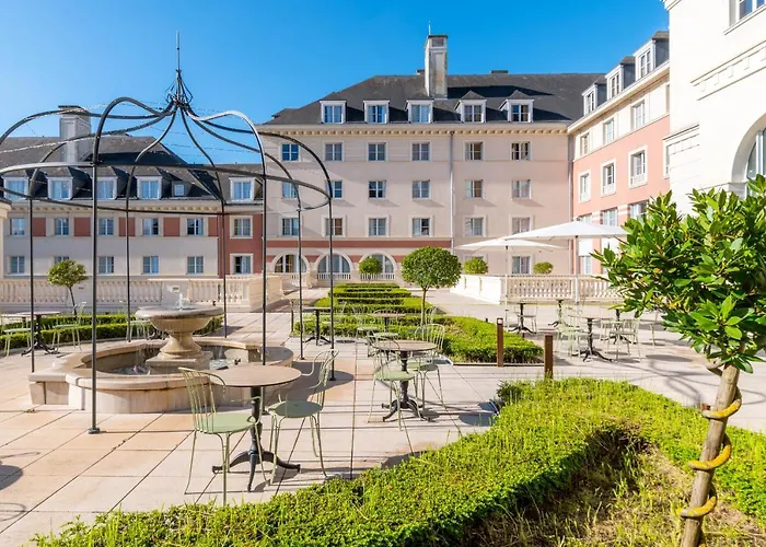 Hotel Dream Castle Marne La Vallee