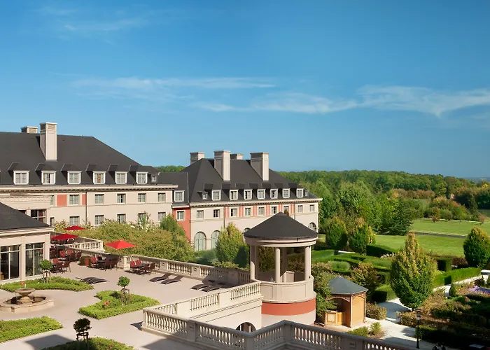 Hotel Dream Castle Marne La Vallee 4*