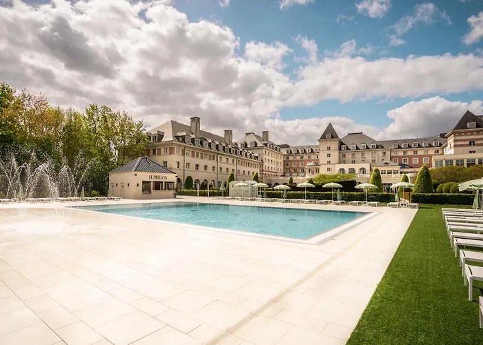 Hotel Dream Castle Marne La Vallee 4*