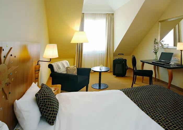 Dream Castle Marne La Vallee Hotel 4*